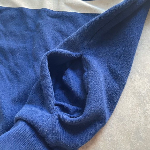 Pink Crewneck - Picture 2 of 3